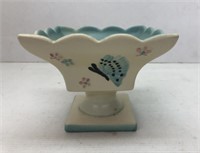 Hull B6 pedistal dish w/butterflies