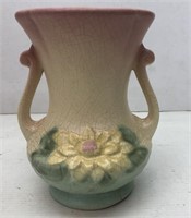 Hull art pottery vase waterlily 4"l x 61/2"h
