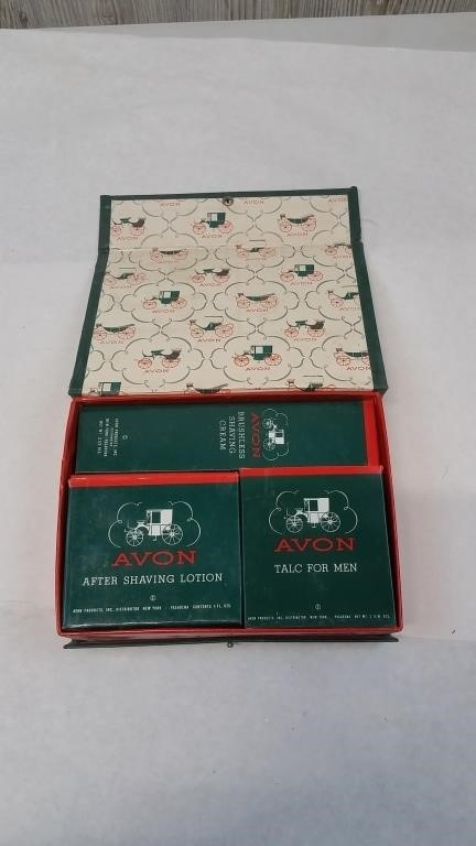 Vintage Avon Shaving Kit