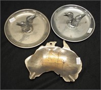 Three vintage Australian animal ashtrays
