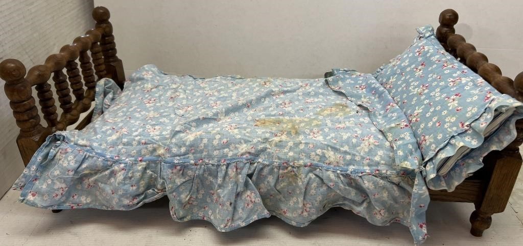 Vintage doll spool bed w/home made mattress