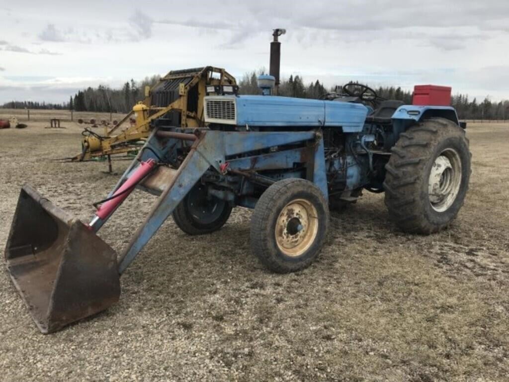 1971 Universal U650M Tractor