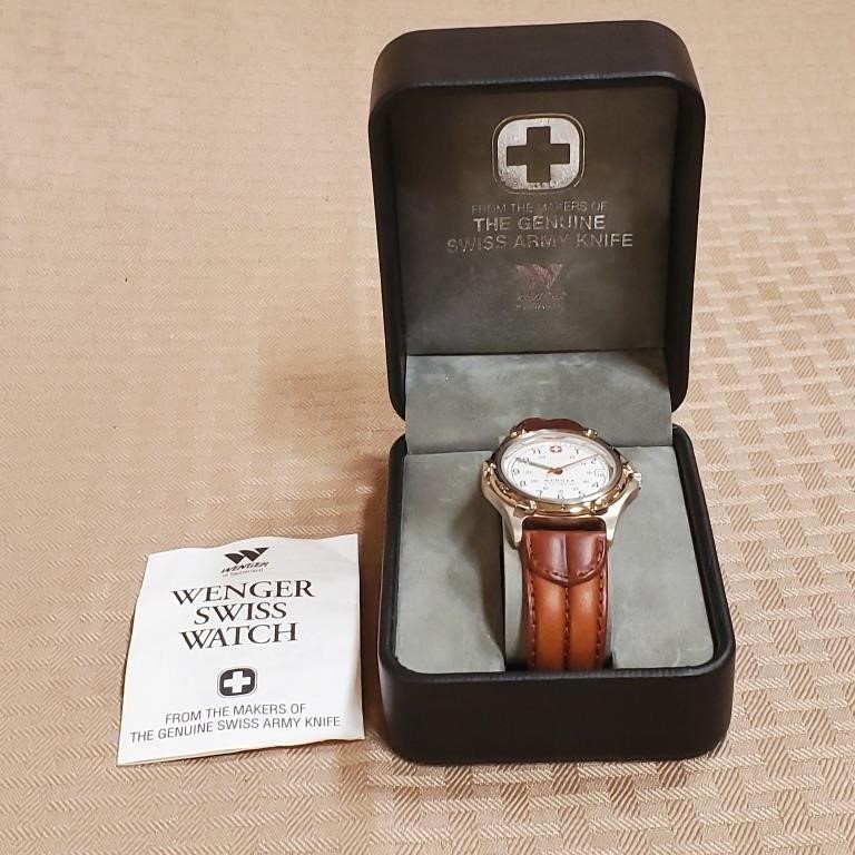 Wenger Swiss Army Wristwatch w/ Case