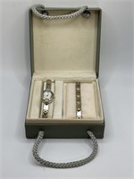 ladies heart quartz wristwatch & bracelet