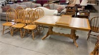 Tile top table with/6 chairs