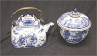 Two various Chinese blue & white decorated pieces