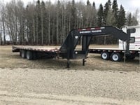 2007 Canada Trailers Gooseneck Flat Deck Trailer