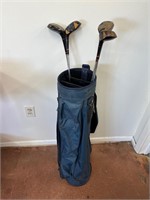 Golf Bag with Four Clubs B