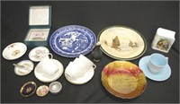 Quantity of various ceramic table wares