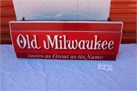 Old Milwaukee "Tastes as great as its name" Light