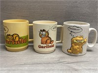 1978 Garfield Cups - (2) Plastic & (1) Ceramic