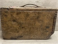 WWI Dovetail Ammo Box w/ Chain Brass Original