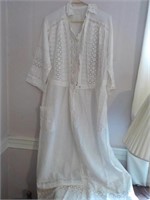 Antique white ladies night gown