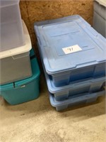 3 Plastic Totes