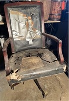 Vintage Wood frame office chair / needs work