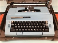 Smith-Corona Enterprise electric typewriter - runs