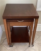 Nesting tables on casters