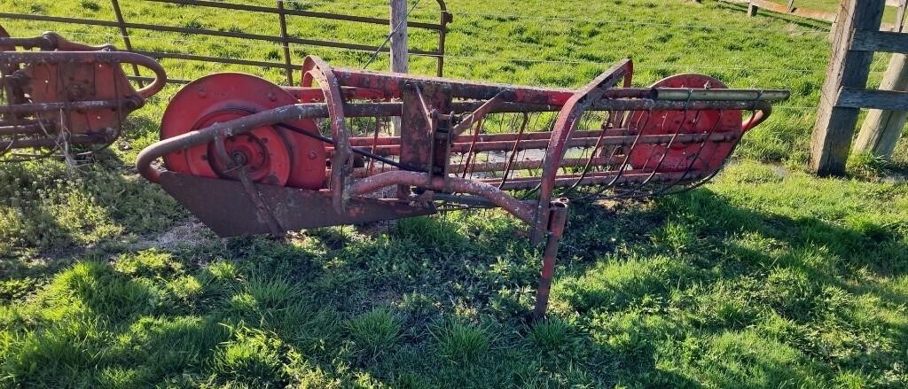 Massey ferguson 6bar 3pth pto drive hay rake