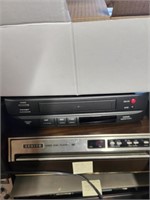Zenith VRM-4120 VHS VCR Deck. Powers on.