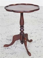 Cedar pedestal wine / lamp table