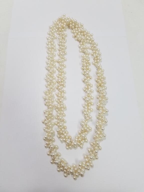 Faux Pearl Necklace AUB7