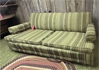 Retro Couch with Pull Out Bed