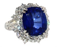 18k Gold 11.02 ct Cushion Sapphire & Diamond Ring