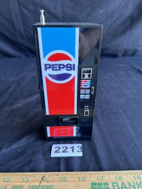 Vintage Pepsi Vending Machine Radio