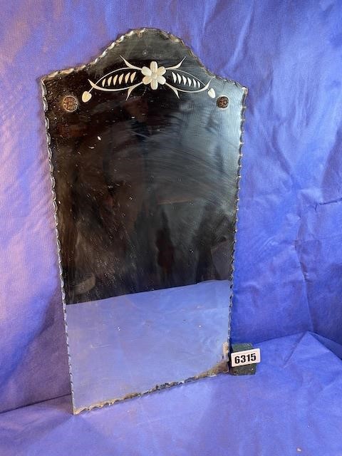 Antique Wall Mirror w/Beveled/Scalloped Edges