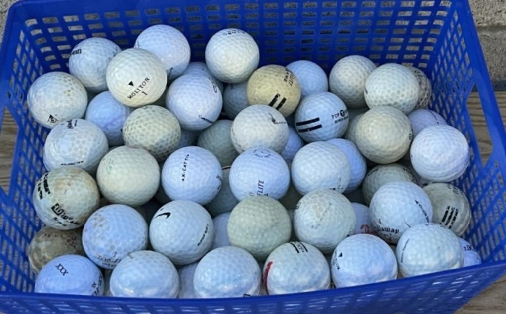 Lot of 100 Mixed Golf Balls