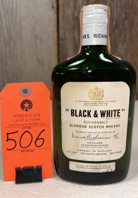 Buchanan's Black & White Scotch