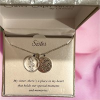 Beautiful dedication sister necklace NEW