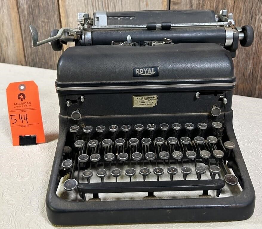 Antique Type Writer