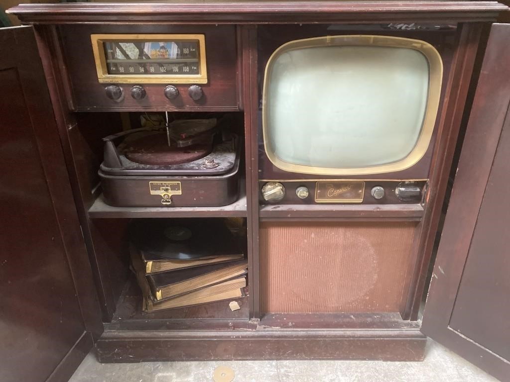 Unique Vintage TV Capehart Series 328
