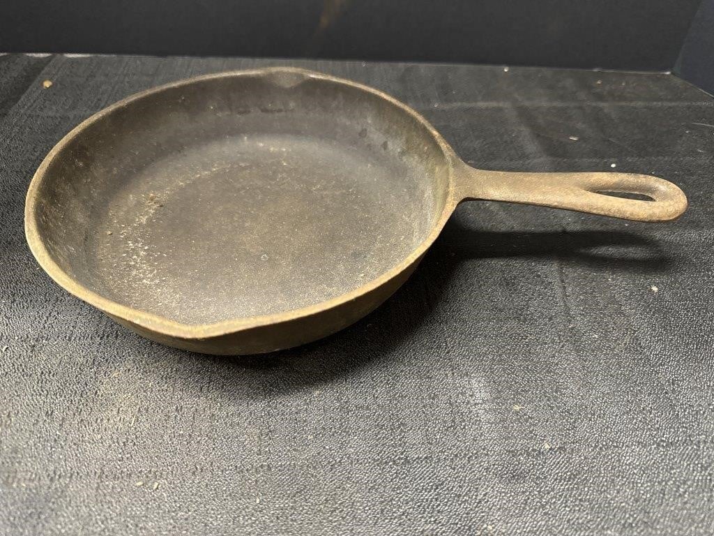 Marked 5A Cast Iron Skillet