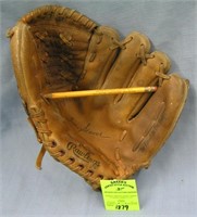 Vintage leather Tom Seaver baseball glove