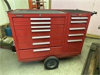 Kennedy rolling tool cabinet