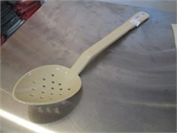 Bid X 3: New Plastic Buffet Perforated Spoon