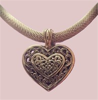 STUNNING VINTAGE SIGNED LOVE DUST HEART NECKLACE