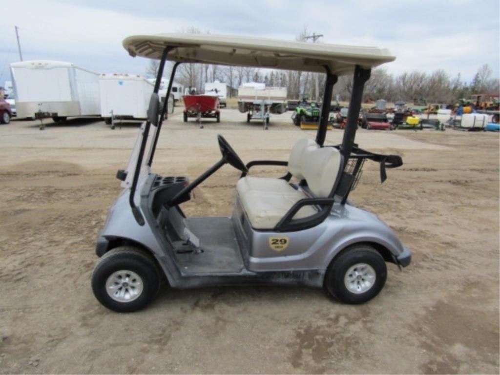 2007 Yamaha 48v Elec. Golf Cart, Charger, Canopy