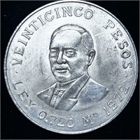 NEAR UNC MEX VEINTICINCO PESOS SILVER COIN