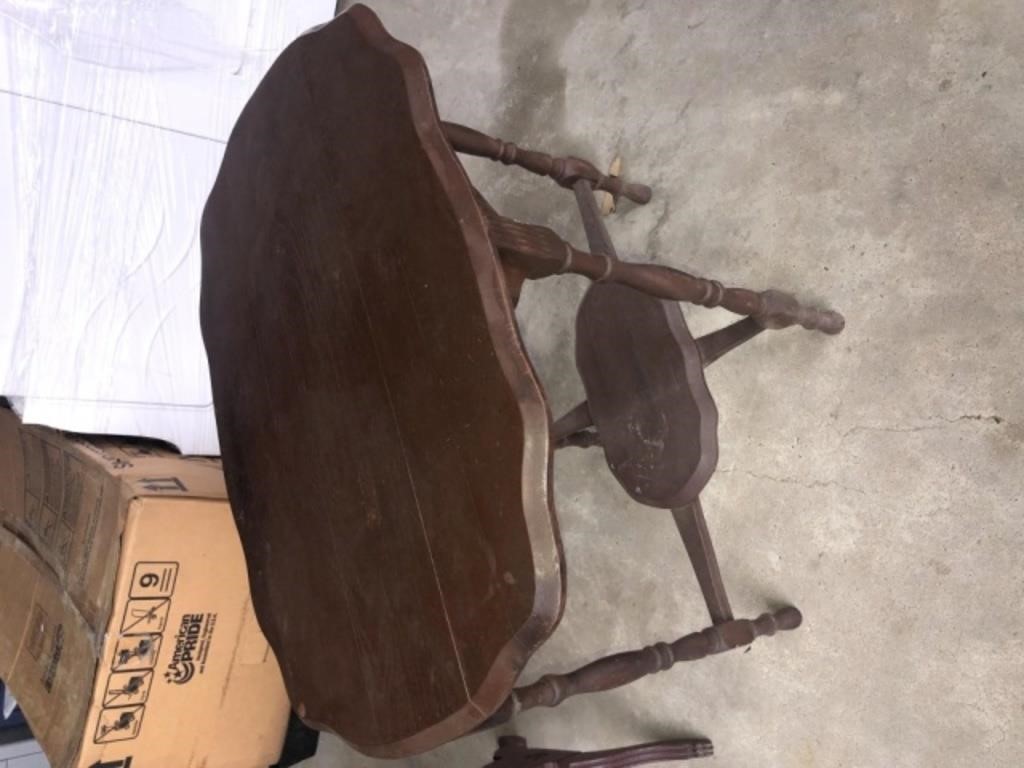 Antique Walnut Lamp Table (30" Wide)