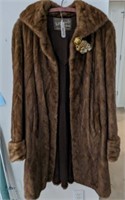 R.M. TAYLOR CO. FURS LADIES FUR TYPE COAT