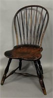 Windsor side chair ca. 1800; bow back Windsor