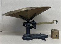 Cast iron footed scale