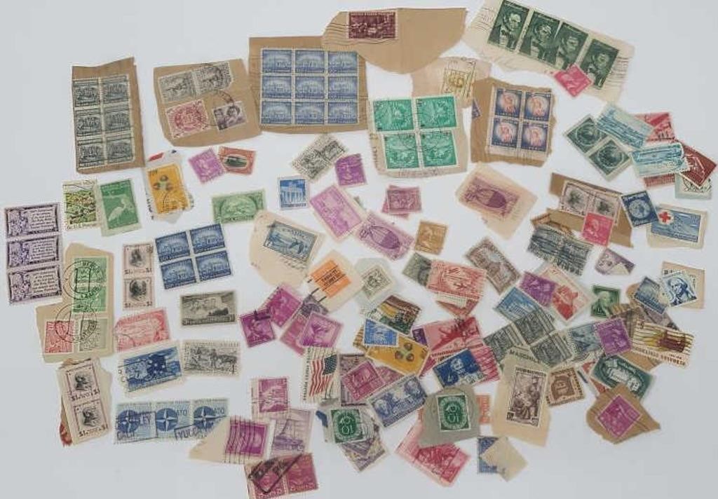 Lot of Mostly US 1940/50s Stamps