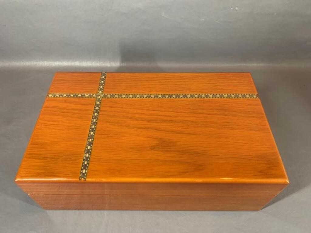 A Gray & Sons Watch Box