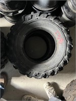 Bridgestone dirt hooks 24x9 R11 (2 tires)
