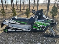 2009 Arctic Cat cross fire 800 EFI 141x1.75 track