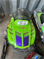 1998 Arctic Cat ZR500 carb very nice hood seat